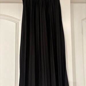 OAK + FORT Black Skirt